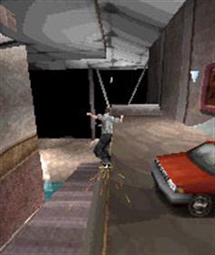 Tony Hawk's Pro Skater - Screenshot - Gameplay (World) - 176x208
