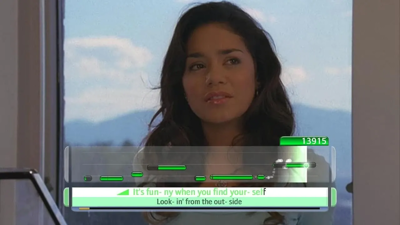Disney Sing It: High School Musical 3: Senior Year - Screenshot - Gameplay (Russia) - 1280x720