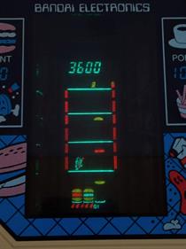 BurgerTime (VFD) - Screenshot - Gameplay Image