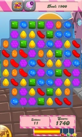 Candy Crush Saga: Ticket Redemption Arcade