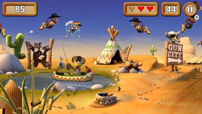 Crazy Chicken Shooter Edition - Screenshot - Gameplay Image