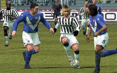Pro Evolution Soccer 4 - Screenshot - Gameplay Image