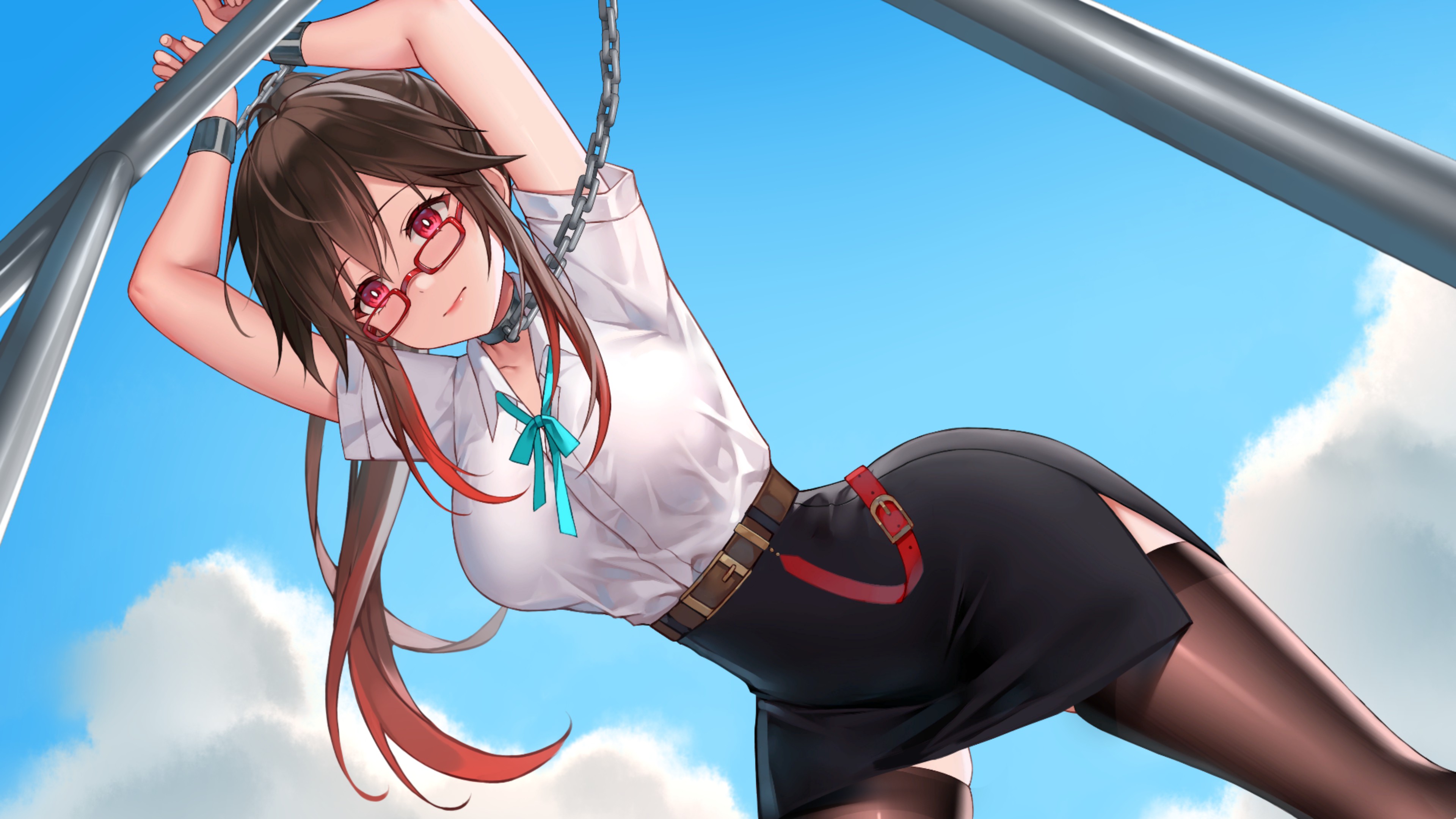 Hot And Lovely: Uniform