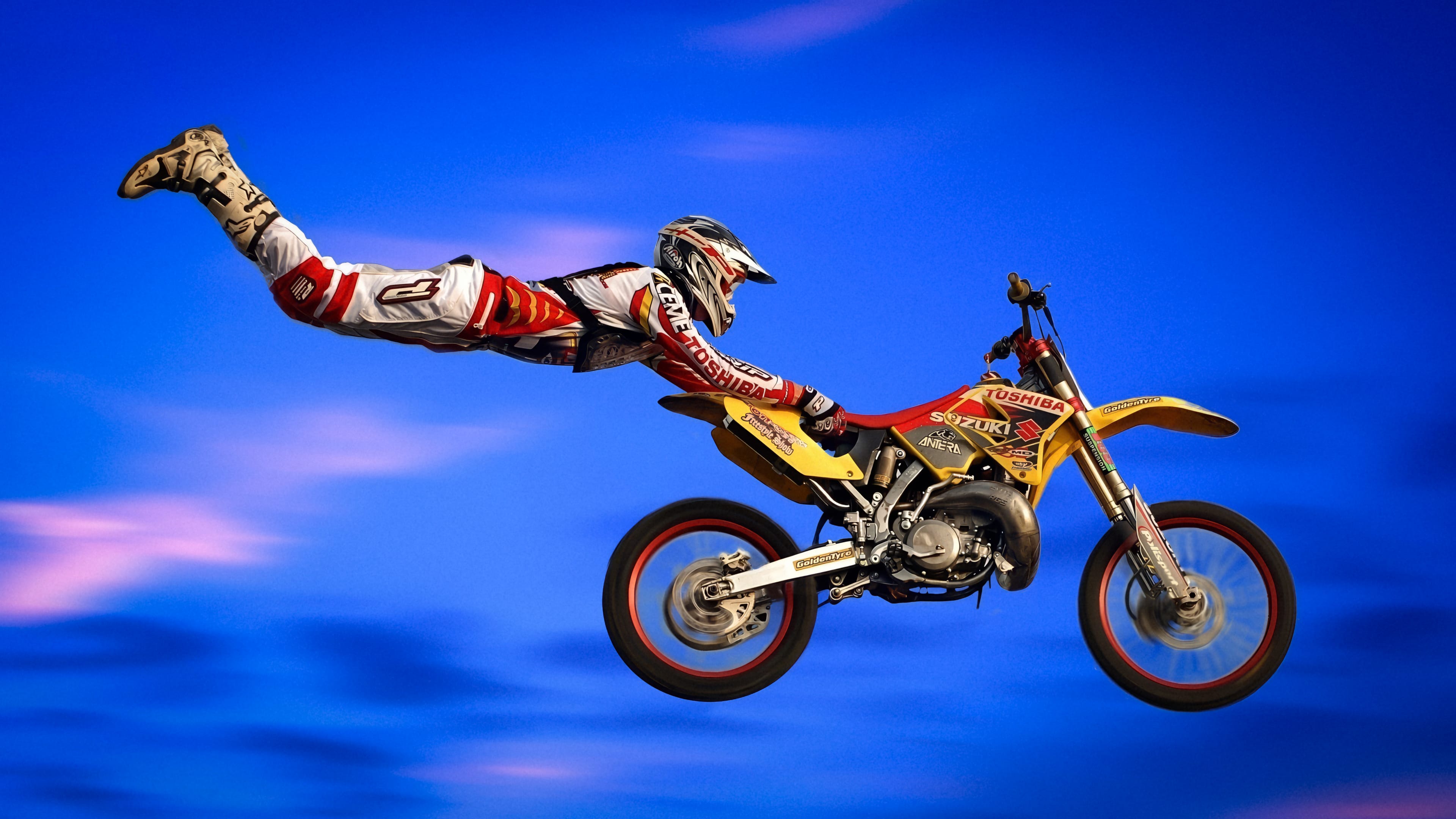 Freestyle Motocross: McGrath vs. Pastrana